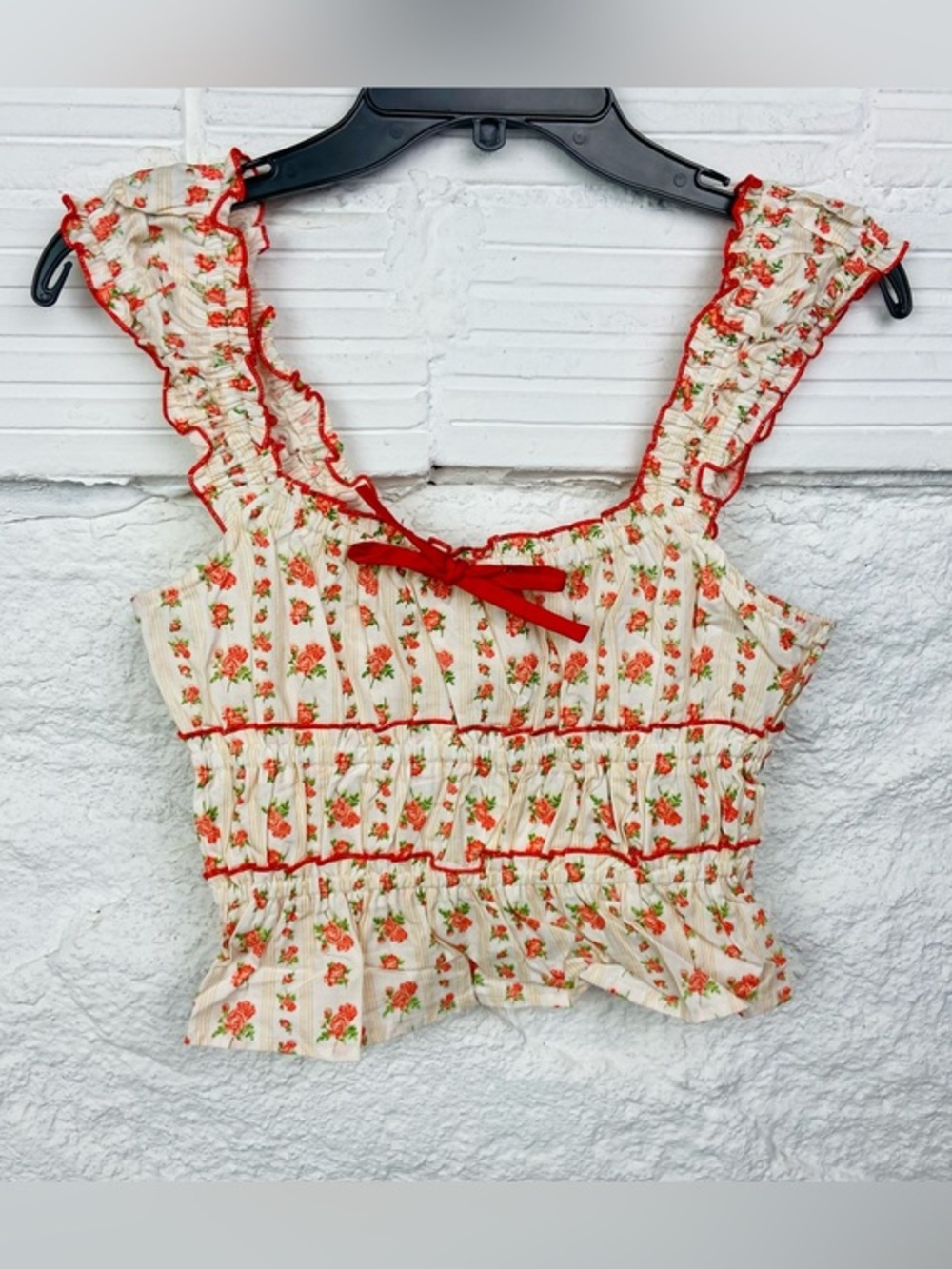 NWT sim & sam Floral Smocked  cottage core cotton Crop Top size medium